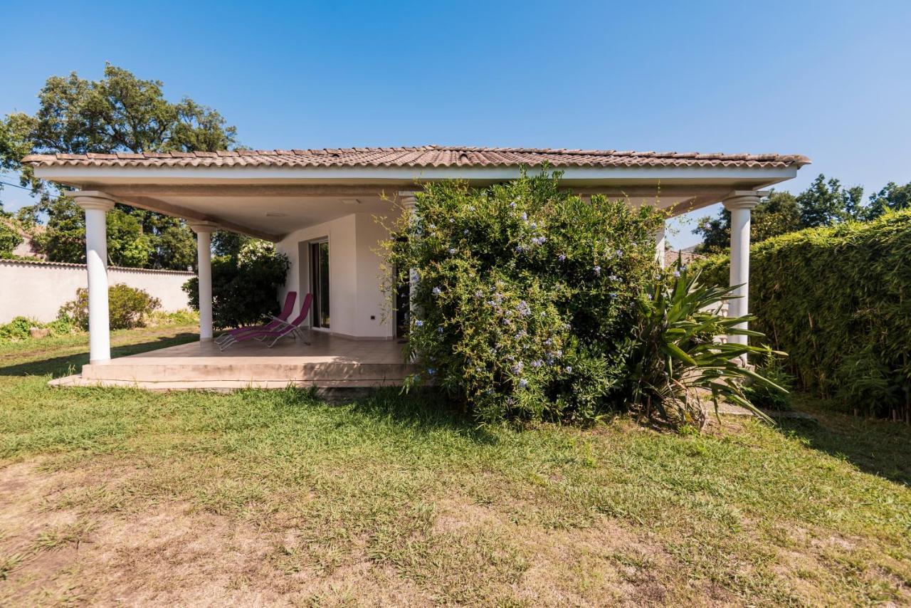 Residence De Tourisme Le Clos Des Vendanges Мориани Плаж Екстериор снимка
