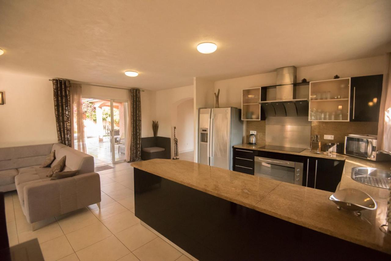 Residence De Tourisme Le Clos Des Vendanges Мориани Плаж Екстериор снимка