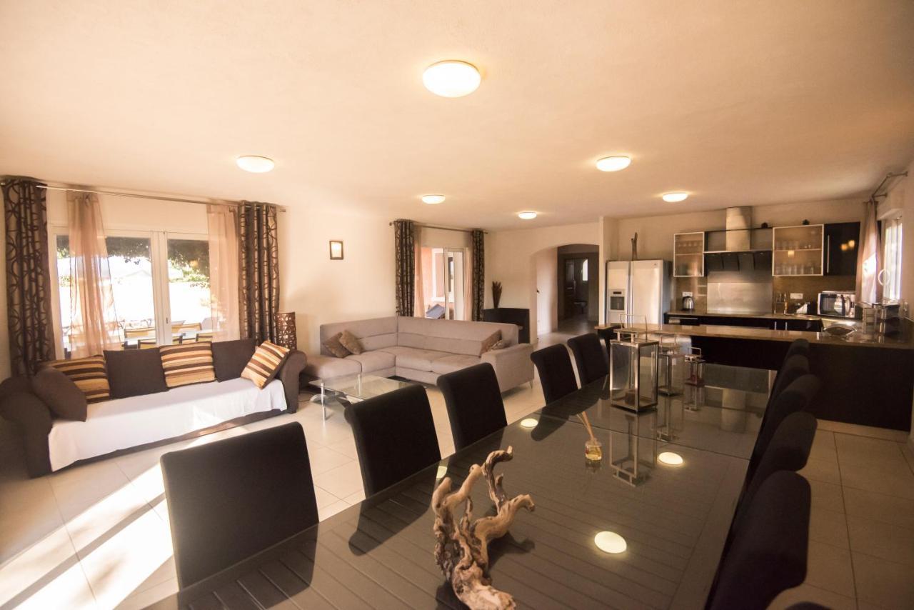Residence De Tourisme Le Clos Des Vendanges Мориани Плаж Екстериор снимка